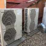 Unidades exteriores de bomba de calor de aerotermia de alta gama waterkotte en instalación de restaurante climatizado con fancoils inverter y recuperador de calor en Baltanás (Palencia).